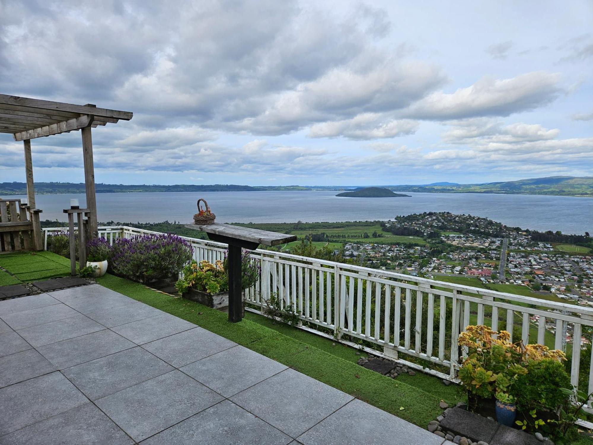 Aorangi Mountain Lodge Rotorua Dış mekan fotoğraf
